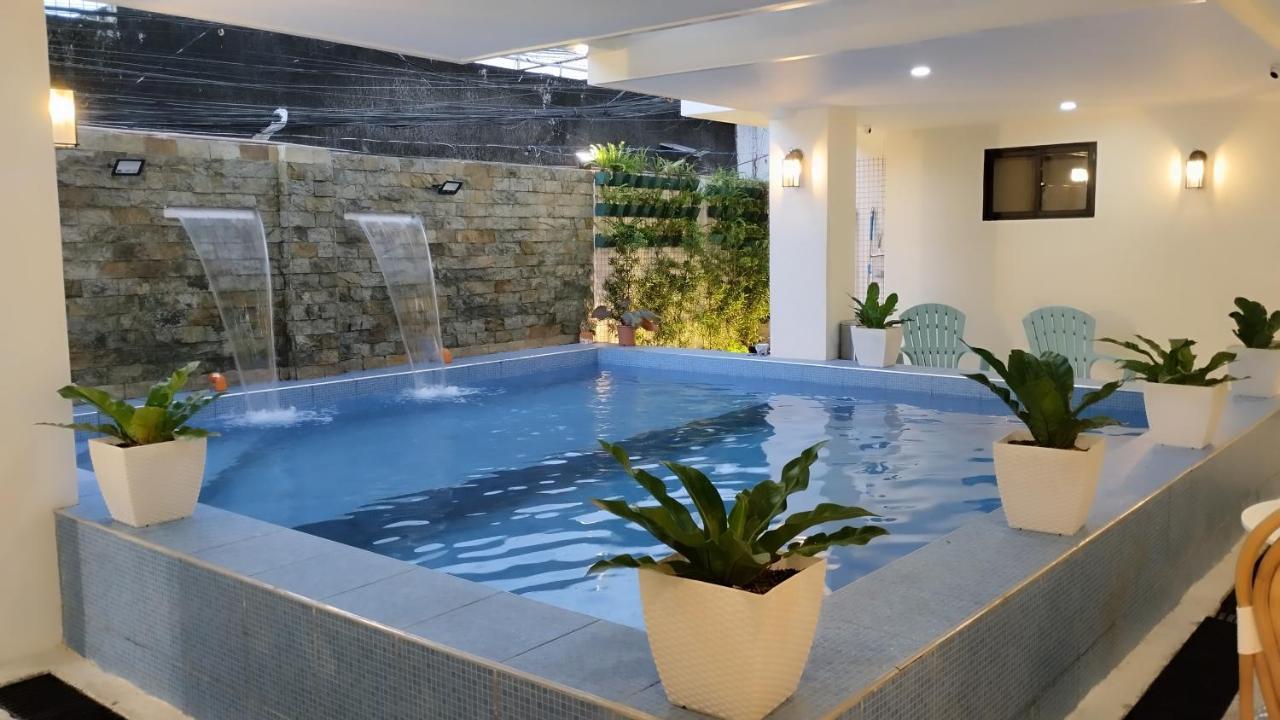 Aurora Suites Pasay Zewnętrze zdjęcie
