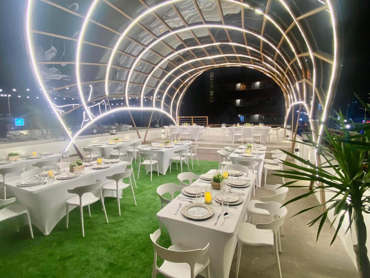 Aurora Suites Pasay Zewnętrze zdjęcie