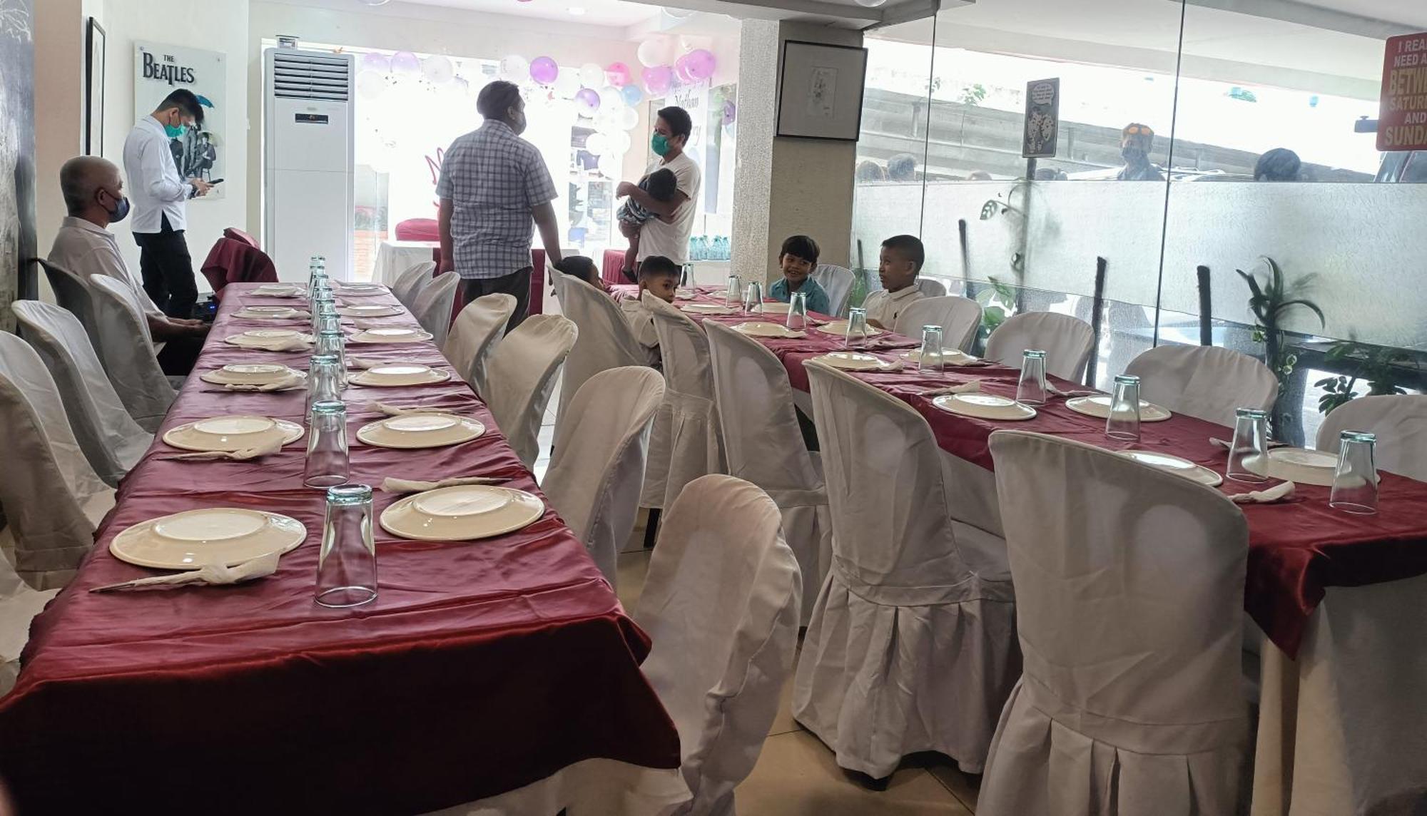 Aurora Suites Pasay Zewnętrze zdjęcie